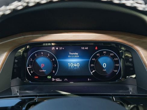 New 2026 Volkswagen Atlas SE image 24