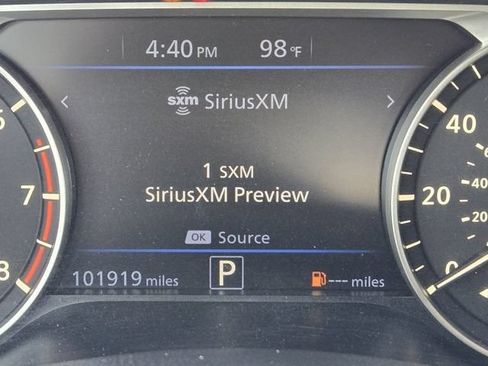 Used 2021 Nissan Altima 2.5 SR FWD image 13