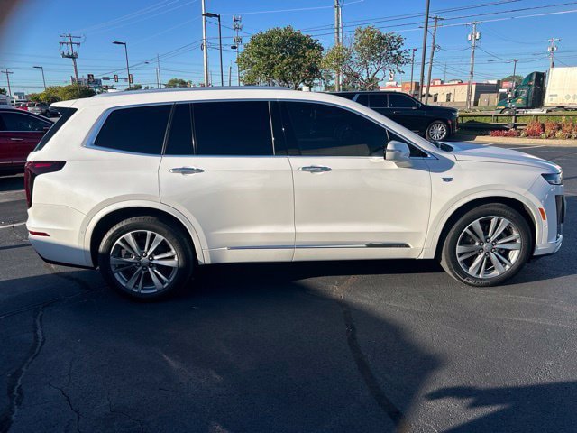 Used 2022 Cadillac XT6 Premium Luxury w/ Technology Package FWD image 5