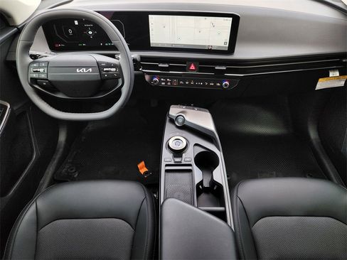 New 2025 Kia EV6 Light w/ Light LR Technology Package image 20