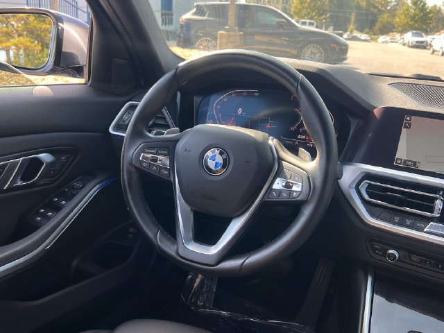 Used 2020 BMW 330i Sedan w/ Convenience Package RWD image 18