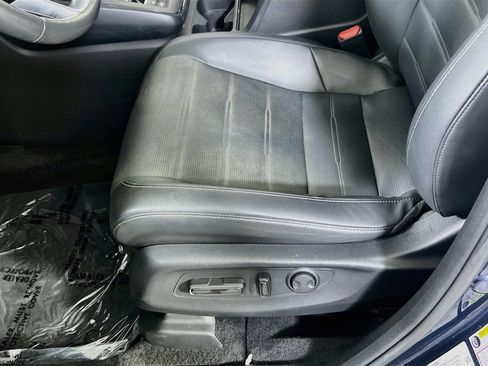 Used 2023 Honda CR-V EX-L image 18
