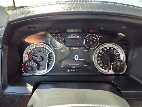 Used 2017 RAM 1500 Laramie w/ Convenience Group AWD/4WD image 25