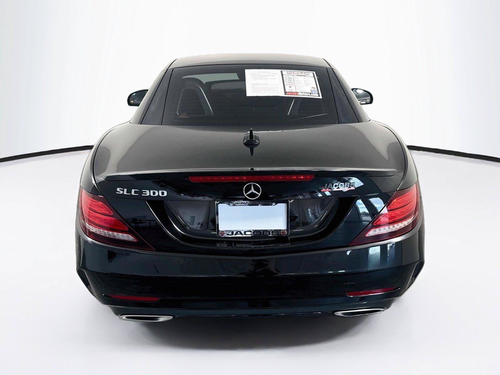 Used 2019 Mercedes-Benz SLC 300 image 4