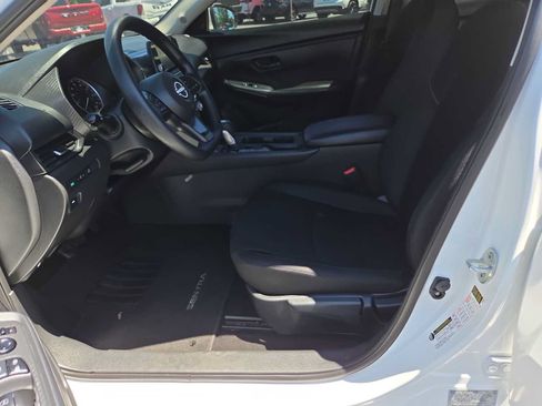 Used 2025 Nissan Sentra S FWD image 19
