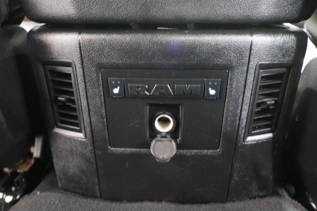 Used 2015 RAM 2500 Laramie w/ Black Appearance Group AWD/4WD image 68