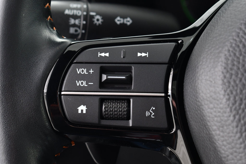 Used 2025 Honda CR-V Sport Touring image 31