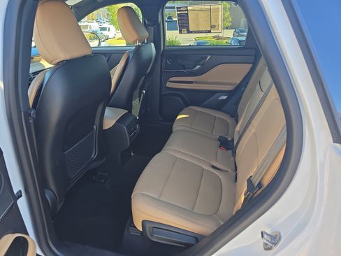 Used 2021 Lincoln Corsair Reserve w/ Elements Package image 13