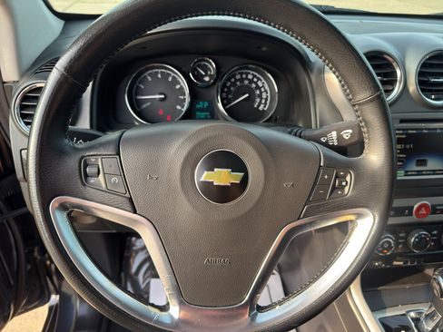 Used 2014 Chevrolet Captiva Sport LTZ FWD image 17