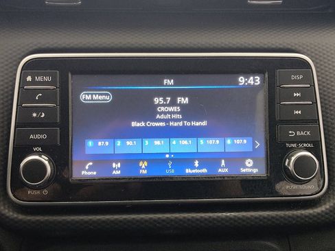 Used 2024 Nissan Kicks S image 25