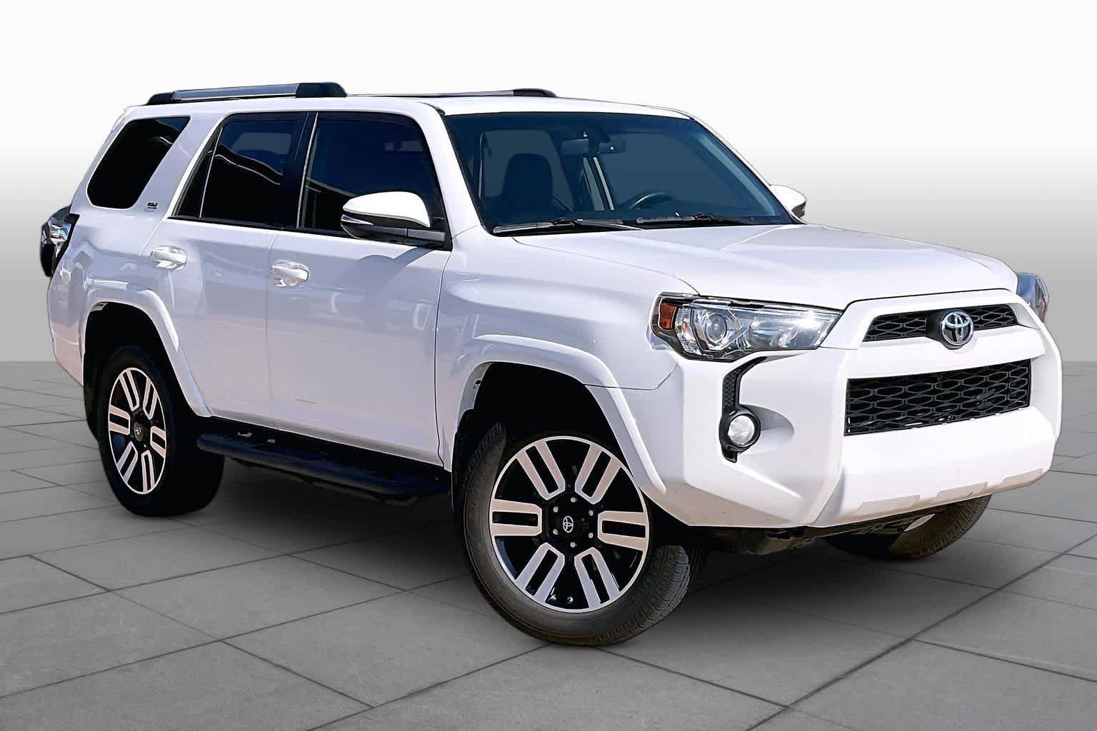 Used 2019 Toyota 4Runner SR5 Premium AWD/4WD image 3
