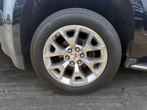 Used 2019 GMC Yukon SLE w/ SLE Value Package AWD/4WD image 9
