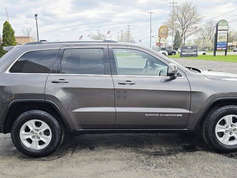 Used 2014 Jeep Grand Cherokee Laredo w/ Quick Order Package 23E AWD/4WD image 7