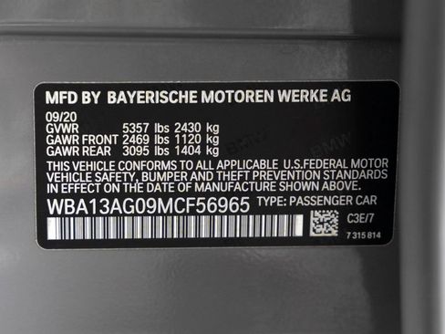 Used 2021 BMW 530e w/ Premium Package RWD image 34