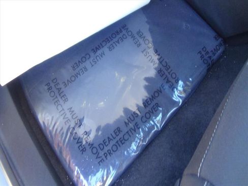 Used 2025 Chevrolet Blazer LT image 16