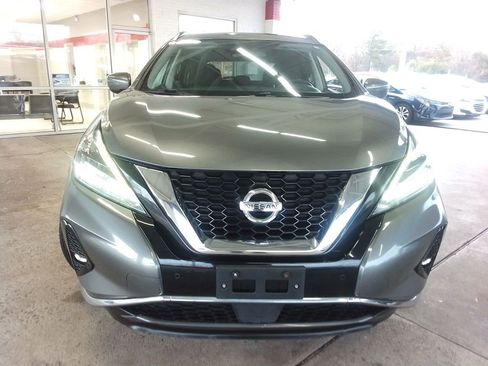 Used 2021 Nissan Murano SV image 2
