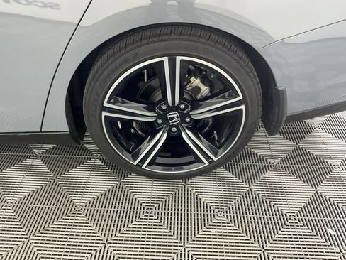 Used 2023 Honda Accord Sport image 30