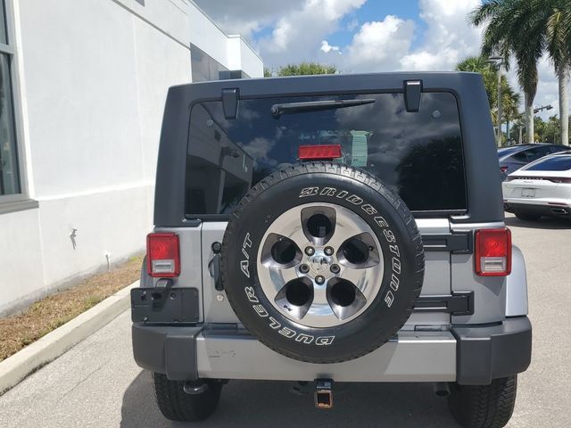 Used 2016 Jeep Wrangler Unlimited Sahara AWD/4WD image 13