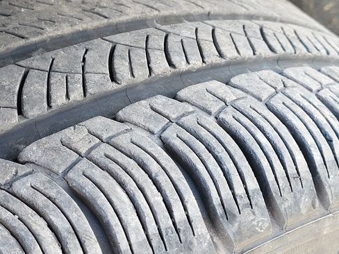 Used 2021 Tesla Model Y Long Range image 11