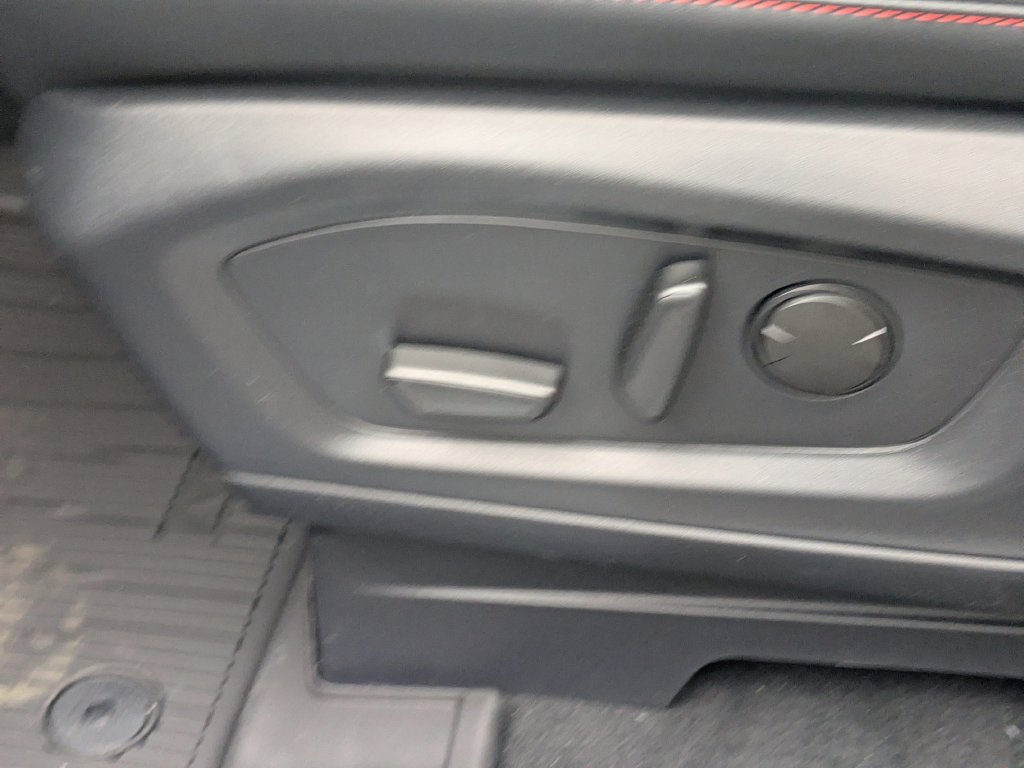 New 2026 Ford Explorer ST-Line w/ ST-Line Street Pack RWD image 24