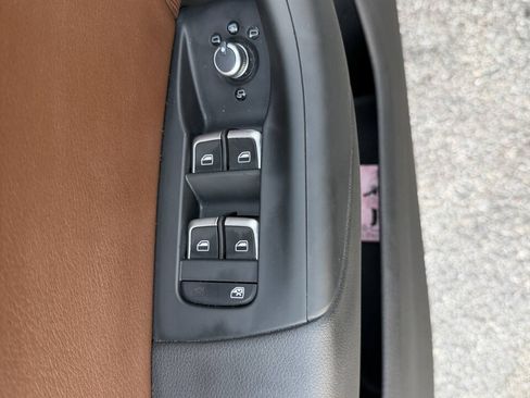 Used 2015 Audi Q3 2.0T Prestige FWD image 17