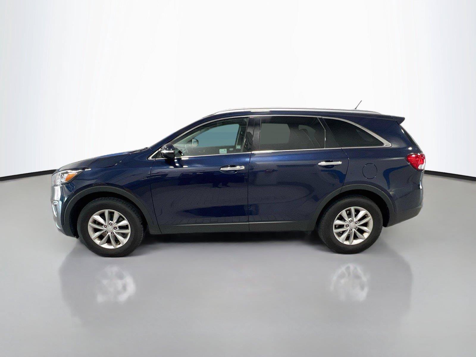 Used 2016 Kia Sorento FWD image 8