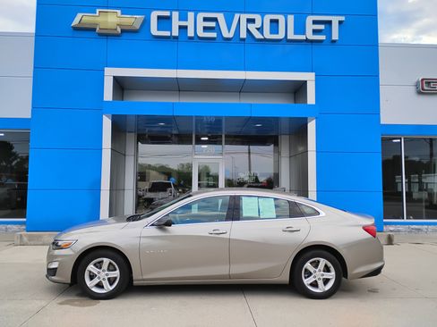 Used 2022 Chevrolet Malibu LS FWD image 12