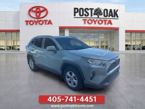 Used 2019 Toyota RAV4 XLE w/ Protection Package AWD/4WD image 1
