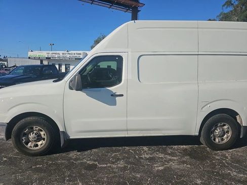 Used 2013 Nissan NV 2500 SV w/ Technology Pkg image 5