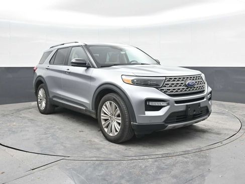 Used 2020 Ford Explorer Limited AWD/4WD image 7
