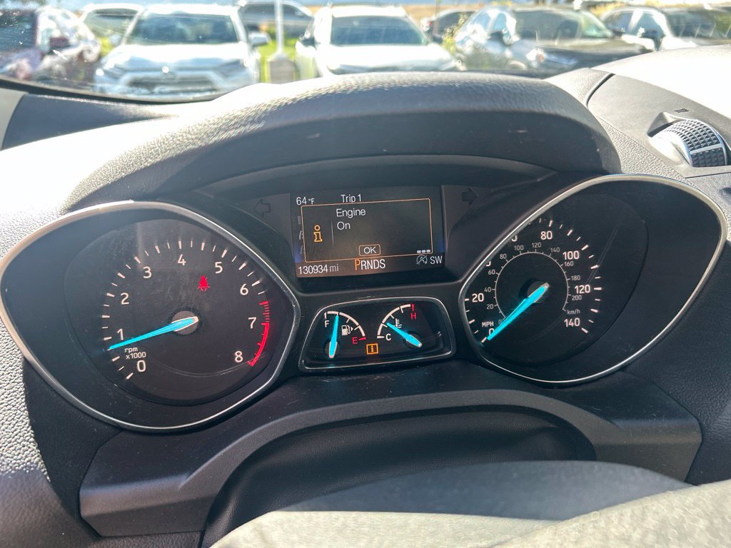 Used 2017 Ford Escape SE w/ Equipment Group 201A FWD image 27