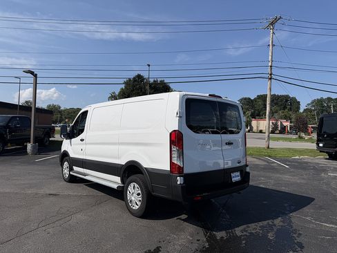 Used 2025 Ford Transit 250 Low Roof w/ Exterior Upgrade Package RWD image 4