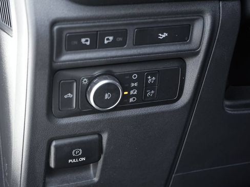 Used 2022 Ford F150 XLT w/ Equipment Group 302A High RWD image 19