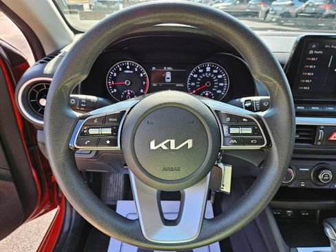 Used 2023 Kia Forte LXS w/ LXS Technology Package FWD image 28