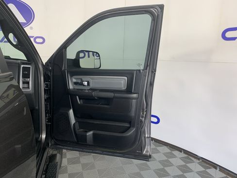 Used 2018 RAM 2500 Power Wagon w/ Leather & Luxury Group image 38