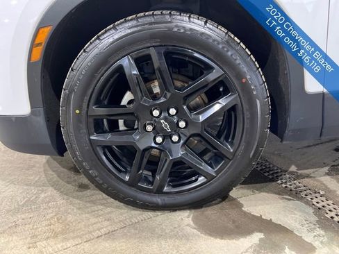 Used 2020 Chevrolet Blazer LT image 22