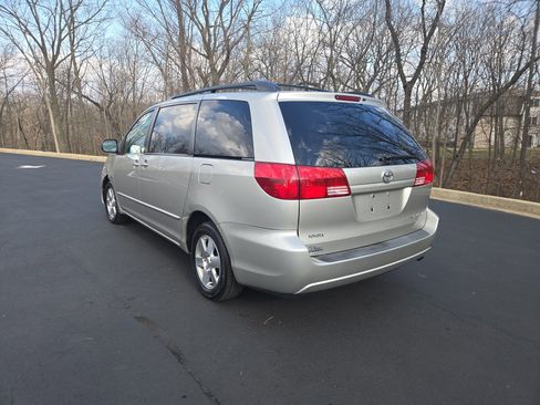 Used 2005 Toyota Sienna LE image 6