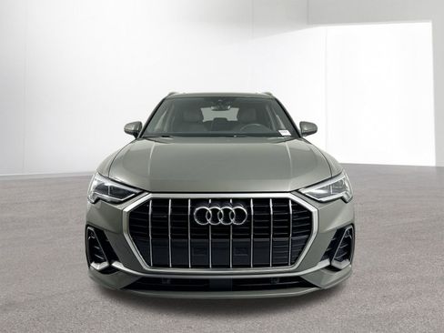 Used 2025 Audi Q3 2.0T Premium image 25