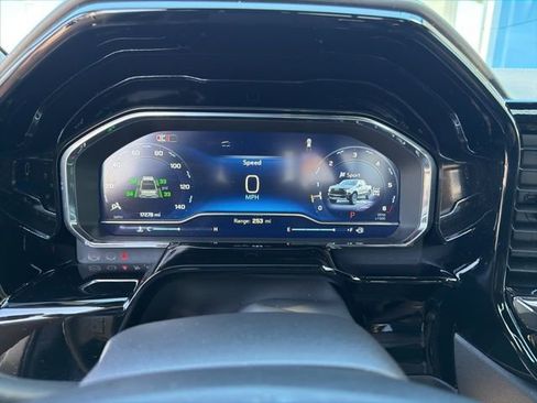 Used 2024 Chevrolet Silverado 1500 ZR2 w/ Technology Package AWD/4WD image 24