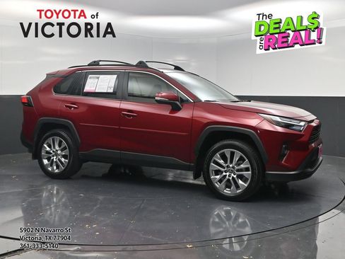 Used 2025 Toyota RAV4 XLE Premium w/ Weather Package image 1