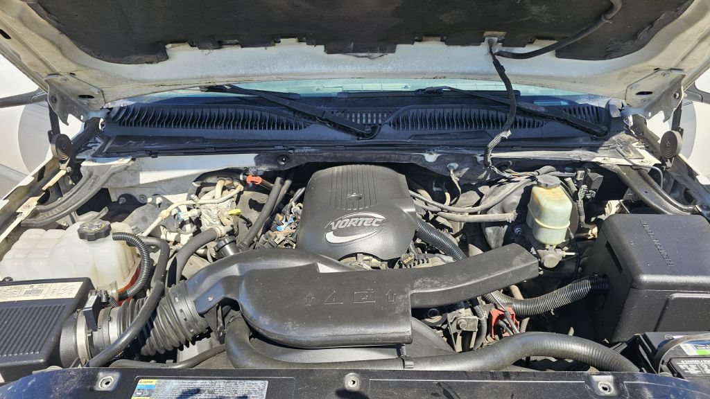 Used 2002 Chevrolet Avalanche 4x4 w/ Off-Road Suspension Pkg image 10