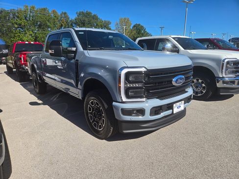 New 2026 Ford F250 Platinum image 2