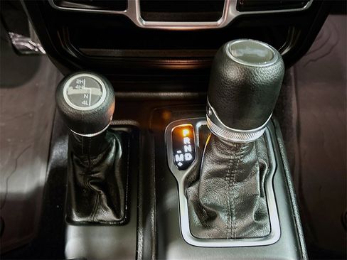 Used 2023 Jeep Wrangler Sport image 14