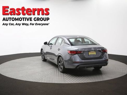 Used 2024 Nissan Sentra SV FWD image 38