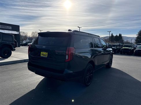 Used 2025 Ford Expedition Max Platinum w/ Stealth Appearance Package image 2