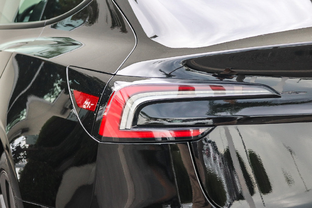 Used 2026 Tesla Model 3 RWD image 8