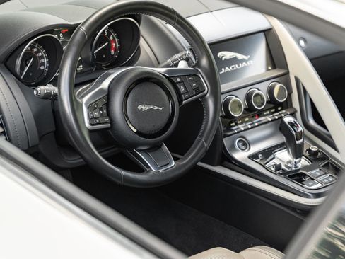 Used 2020 Jaguar F-TYPE Coupe image 14