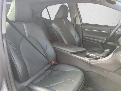 Used 2023 Toyota Camry XSE w/ Navigation Package image 25