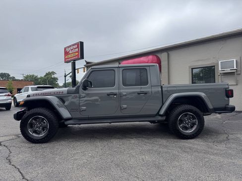 Used 2023 Jeep Gladiator Rubicon w/ Cold Weather Group AWD/4WD image 5