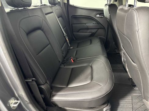 Used 2021 Chevrolet Colorado ZR2 image 16